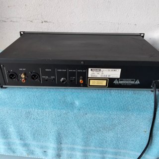 Lettore CD Tascam CD-401 MK II