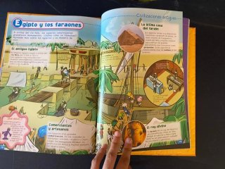 Libro+DVD El Planeta Hoobs: Historia