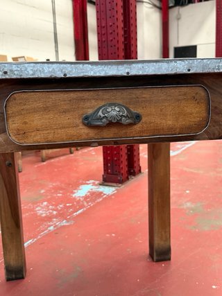 Mesa Fornata Francisco Segarra
