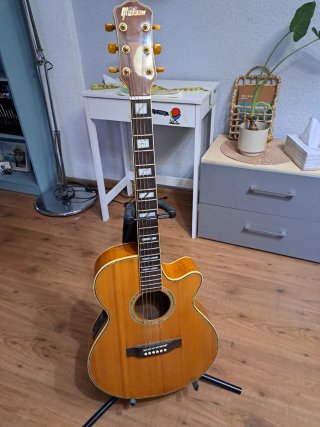 Guitarra Acústica Junior Maison