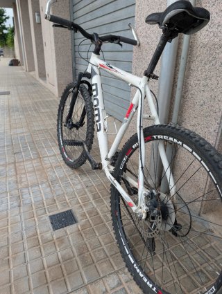 Bicicleta Moma 26 puesta a punto