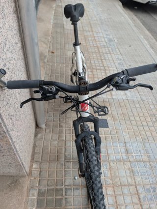 Bicicleta Moma 26 puesta a punto