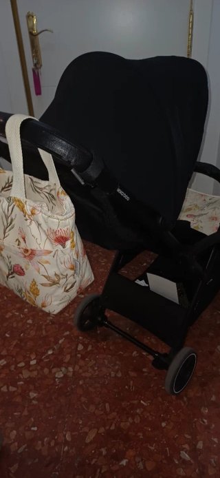 Silla de paseo Caila negra