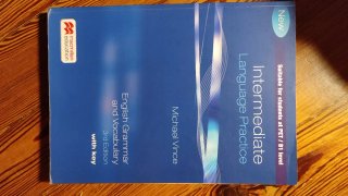 Libro de Inglés B1 Michael Vince
