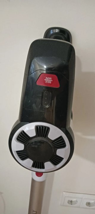 Aspiradora Thomson de mano modelo THVC2312F