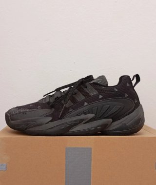 Adidas x Pharrell Williams Talla 40.5