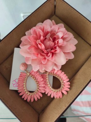 Pendientes Flamenca Flor Rosa Dorados