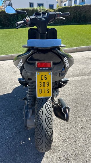 Yamaha Aerox 50cc - ¡Misil listo para disfrutar!