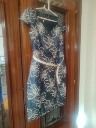 Vestido CLOCHE floral talla 44