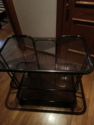 Mesa auxiliar con ruedas cristal