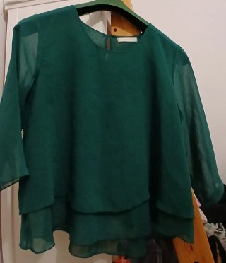 Blusa verde elegante