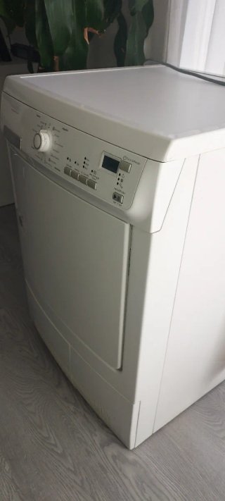 Secadora Electrolux INSPIRE para piezas. Error E50