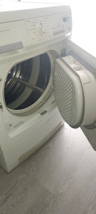 Secadora Electrolux INSPIRE para piezas. Error E50