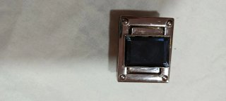 Broche para bolso con piedra azulada grisáceo