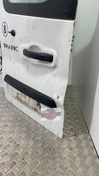 PORTON TRASERO IZQUIERDO Renault Trafic III Combi (2014->2022)