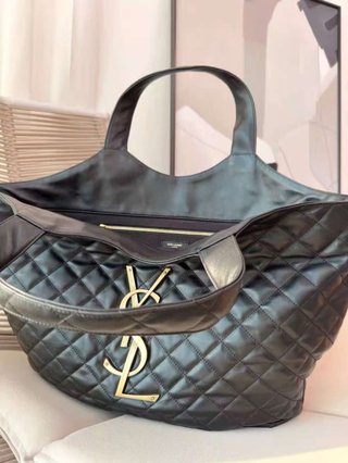 YSL Icare Bolso Piel Cordero Acolchado Negro