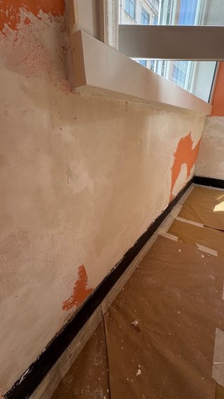 Servicio de reparación y pintura de paredes
