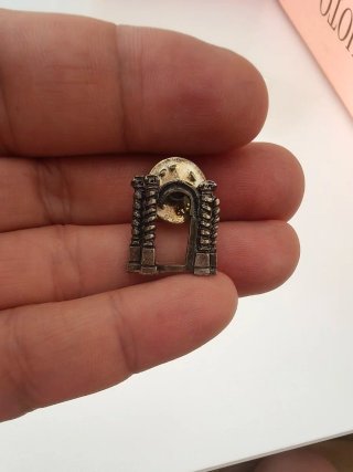Pins variados
