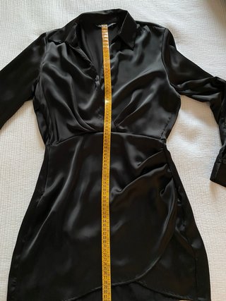 Vestido Zara satinado negro