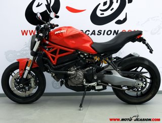 DUCATI MONSTER 821