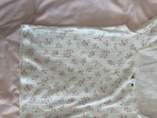 Top Hollister flores blanco XS
