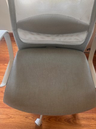 Mesa escritorio eléctrica 140x60cm y silla