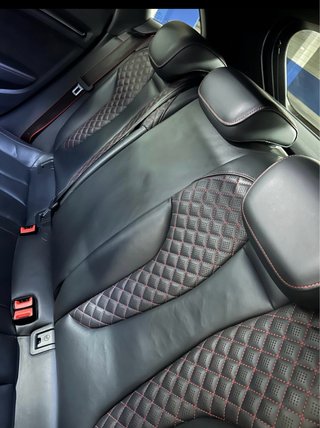 Interior Audi RS3,asientos delanteros y traseros