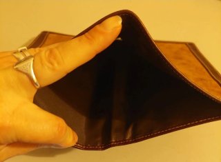 Cartera grande de cuero