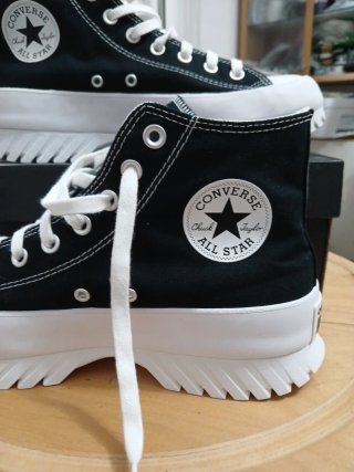 Converse Chuck Taylor  Tg 42.5 unisex