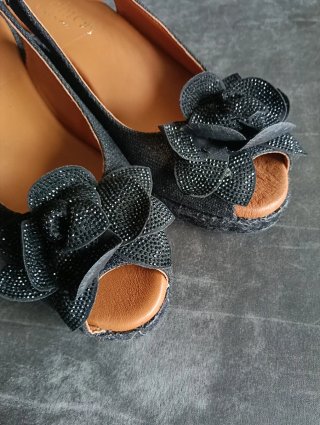 NUEVAS Sandalias D'Chicas n39