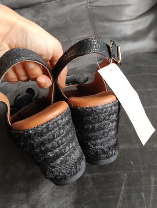 NUEVAS Sandalias D'Chicas n39