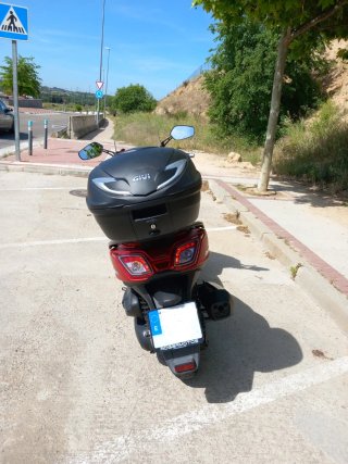 Kymco SuperDink 125cc Roja