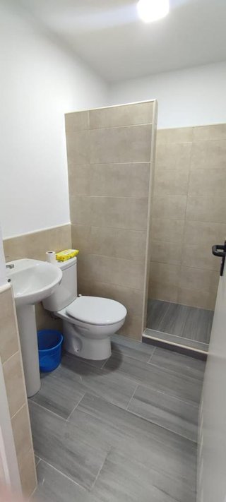 Local 160m2 Céntrico Arcos de la Fra.