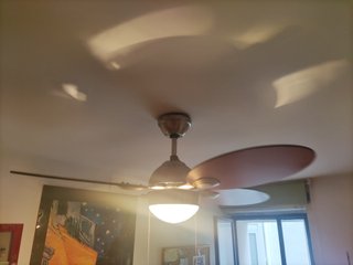 Ventilador de techo con luz madera y metal