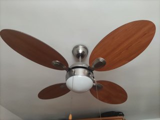 Ventilador de techo con luz madera y metal