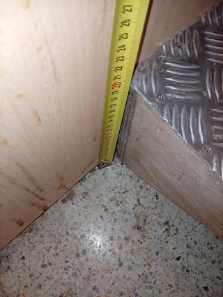 Rampa metálica para accesibilidad