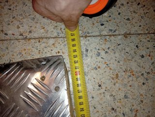 Rampa metálica para accesibilidad