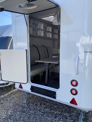 Caravana Hobby 420 Beachey 2025
