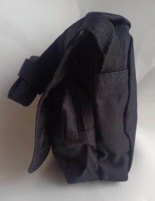 Borsa a tracolla per documenti, accessori, fotocamere e accessori