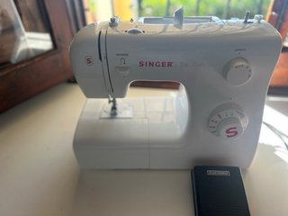Máquina de coser Singer Tradition