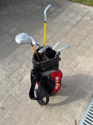Palos de golf infantiles con bolsa