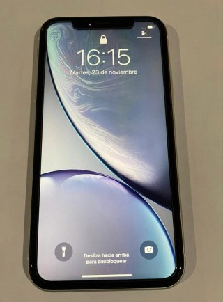 iPhone XR Apple