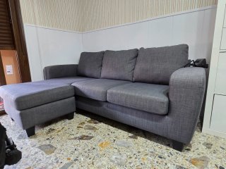 Sofá modular gris tela