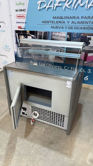 Vitrina refrigerada Docriluc revisada 105cm