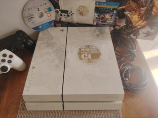 PS4 Destiny Edizione Limitata + 2 pad + cuffie