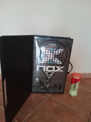 Pala de pádel NOX Tempo