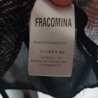 Top donna elegante con spalline larghe