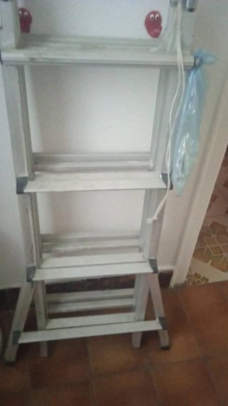 Escalera Metálica BABYLIGHT miltiposicion aluminio