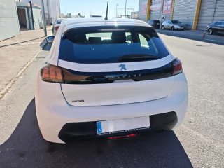 Peugeot 208 2022