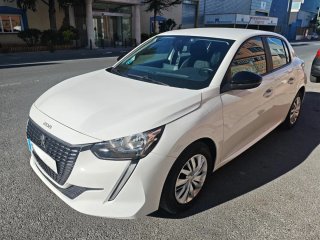 Peugeot 208 2022